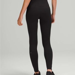 Lululemon Base Pace High-Rise Tight 28"
Black
